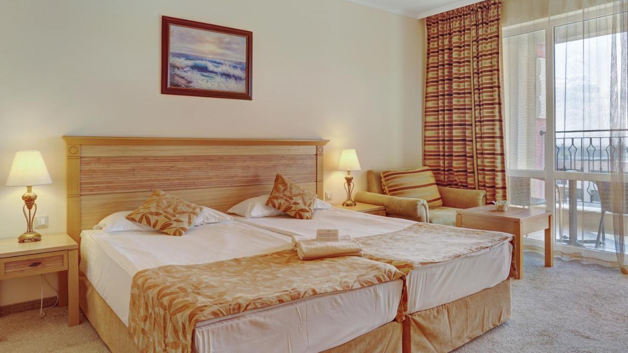 Dit Majestic Beach Resort Sunny Beach Exterior photo